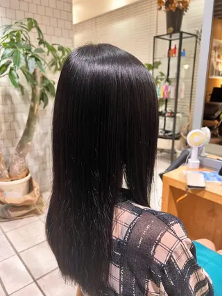 ロング ヘアーサロン　エムプラス　ヨツバコ所属・壽賀 竜佑のヘアスタイル