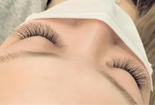 マツエク・マツパ Nordlys Room所属・やまにたゆか🌿 Nordlysのマツエク・マツパデザイン