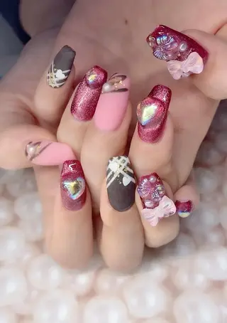 ネイル マツエク・マツパ アイブロウ Nail&eye Belire 新宿のネイルデザイン