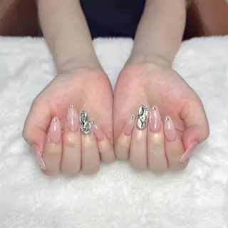 ネイル You&Me Ibukiのネイルデザイン