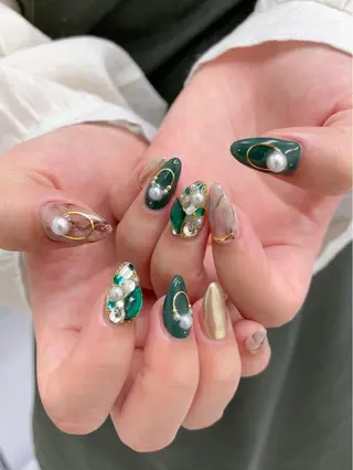 ネイル Hisaka Mikiのネイルデザイン