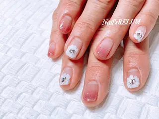 ネイル THECOLORS所属・近貞 莉奈のネイルデザイン