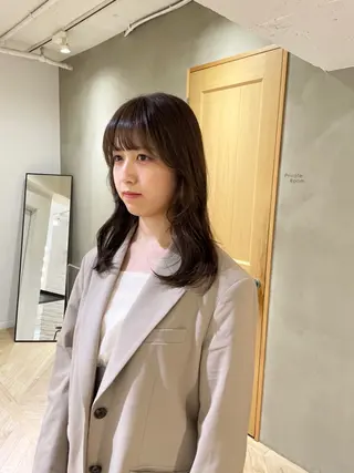 ミディアム LOREN/ miuのヘアスタイル