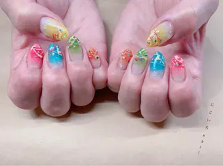 ネイル にじいろ nailのネイルデザイン