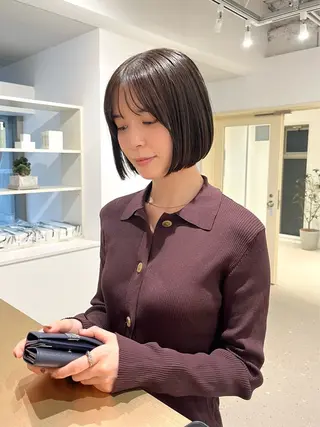 ミディアム カラー 阪本 桃のヘアスタイル