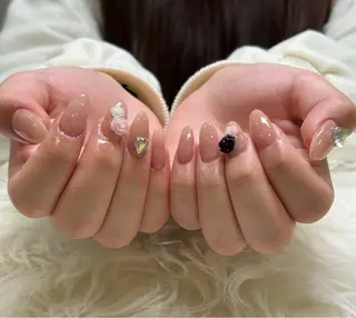 ネイル GO TODAY シェアサロン 渋谷Orla店所属・シオリ ⪩⪨のネイルデザイン