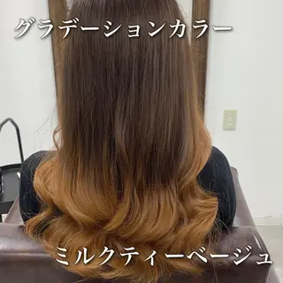 セミロング カラー ViVi by freedomのヘアスタイル