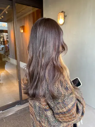 ロング カラー 石川 雅のヘアスタイル