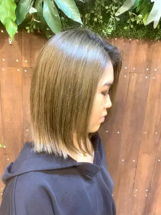 ミディアム Bauhaus hair所属・バウハウス ヘアのヘアスタイル