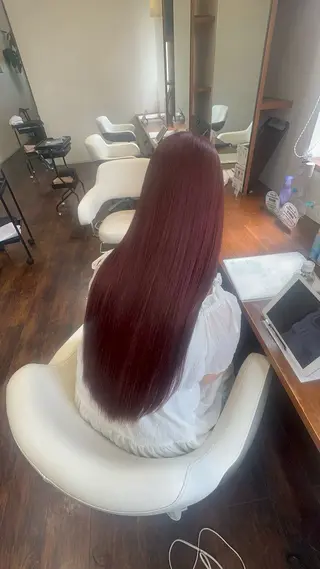 ロング カラー 梨菜/ハイトーン /ブリーチカラーのヘアスタイル