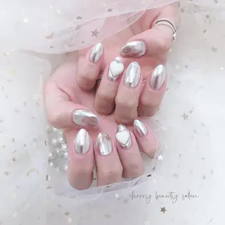 ミディアム ネイル SAKURA 🍒のネイルデザイン