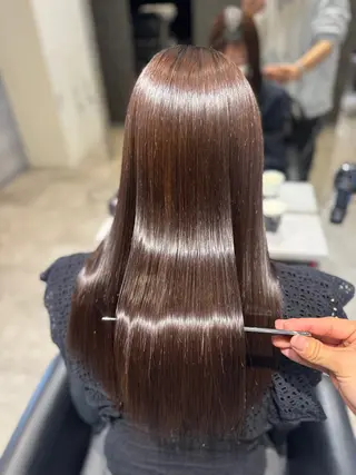 ロング _WHITE 鳳店 小谷 朝飛のヘアスタイル