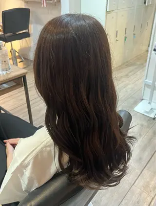 ロング カラー FERIA池田 神原萌花のヘアスタイル