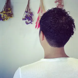 パーマ メンズ ベージュ/インナー カラー🤍Rieのヘアスタイル