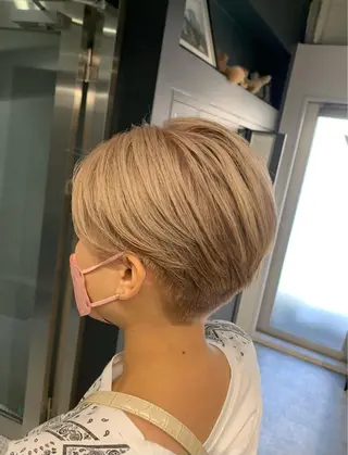 ショート カラー 園田 将士のヘアスタイル