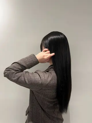 カラー 小原 里都のヘアスタイル