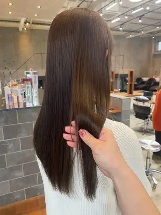 ロング カラー 🍋髪質改善× 透明感カラー ジュリのヘアスタイル