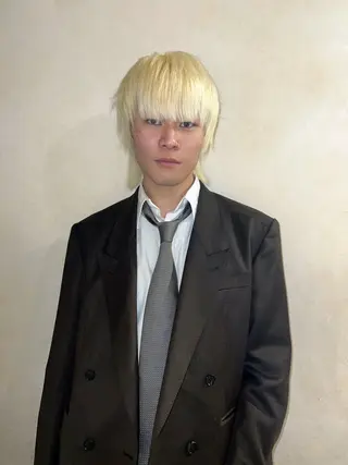 ショート メンズ ハイトーン/ピンク カラー/めい🎀のヘアスタイル