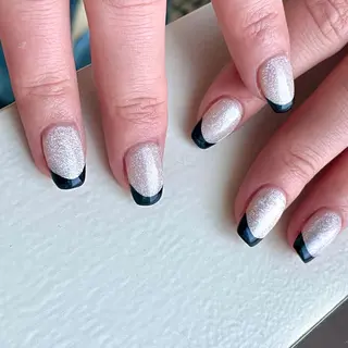 ミディアム m kaori𓃟のネイルデザイン