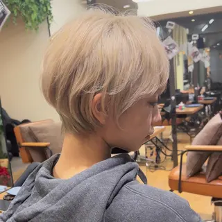 ショート 【限定価格✨ ✂️】岩田真宏のヘアスタイル