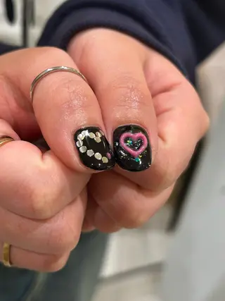 ネイル ꪆৎ平行アーチ ྀི ワカナの眉毛・アイブロウイメージ