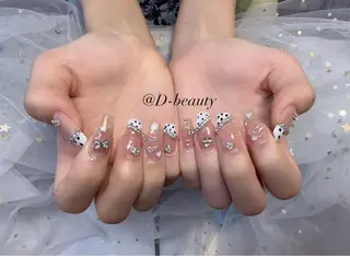 ネイル D-BEAUTY Nailsalonのネイルデザイン