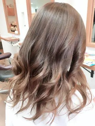 ミディアム カラー ブリーチ毛縮毛矯正 👑山口のヘアスタイル