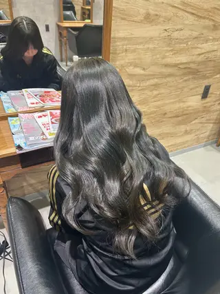 ロング カラー suri-ru hair【スリールヘアー】所属・FURUSAWA AOIのヘアスタイル