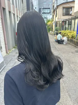 セミロング LOE所属・LOE Yuuka/42🩵のヘアスタイル