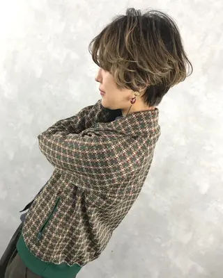 ショート カラー Another's所属・TOMOYA/ ショート、レイヤーのヘアスタイル