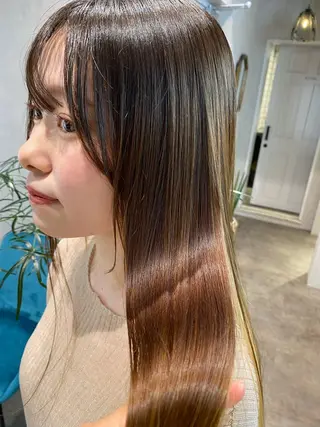 ロング カラー ヘアアレンジ XENA表参道 MIKUのヘアスタイル