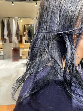 カラー 川田 愛美のヘアスタイル