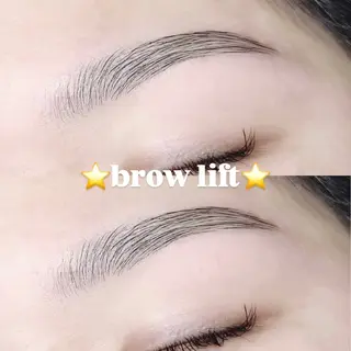 アイブロウ Stay for 中央通り店のネイルデザイン