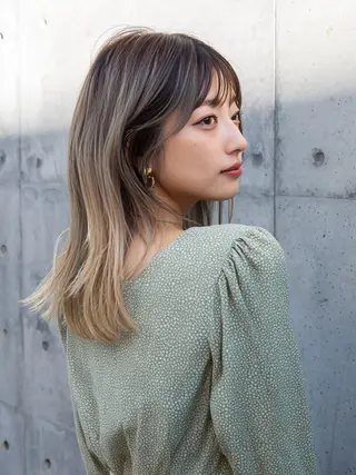 セミロング カラー 池袋/カラー特化🎨 ロング料金なし🩵のヘアスタイル