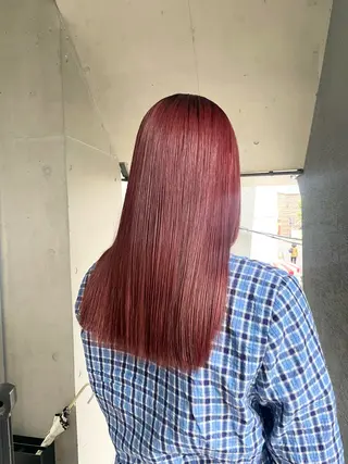 カラー ミルクティーベージュ ブリーチ🖤サヤカのヘアスタイル