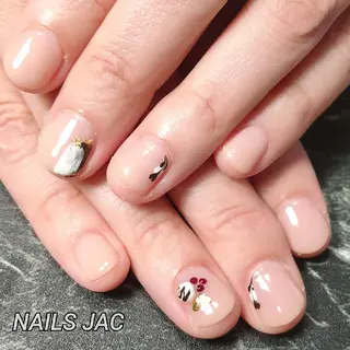 ネイル 島屋 千奈美のネイルデザイン