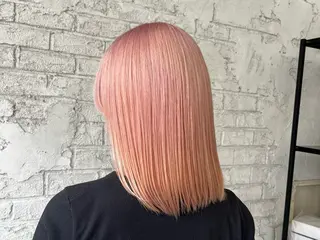 ミディアム 艶髪ブリーチカラー 💗manaka💗のヘアスタイル