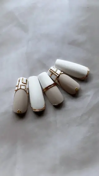 ネイル 関山 志乃のネイルデザイン