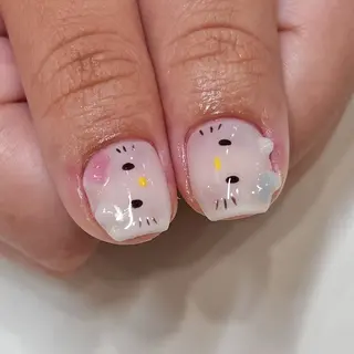 ネイル SHIORI🐈‍⬛ aimermoreのネイルデザイン