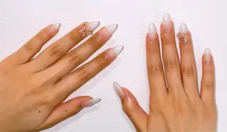 ネイル VIERU 🌈🎀💖のネイルデザイン