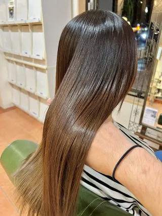 ロング 石井 佑樹のヘアスタイル