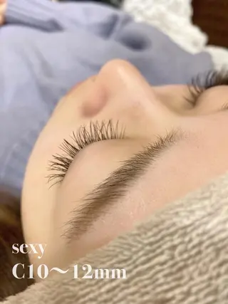 マツエク・マツパ GO TODAY シェアサロン 渋谷Lit店所属・CHIHIRO 渋谷Litのマツエク・マツパデザイン