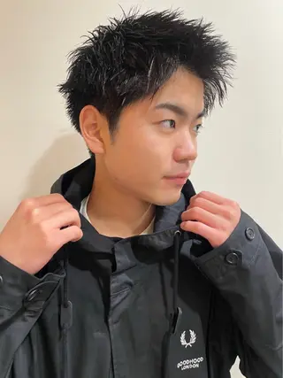 ショート メンズ RIN／韓国ヘア レイヤーカットのヘアスタイル