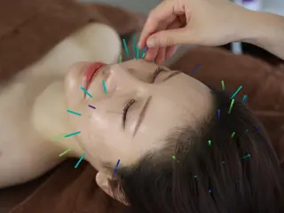 心斎橋痩身ダイエット 韓国.美容鍼.小顔のエステ・リラクイメージ