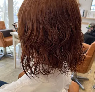 パーマ トリカイ コノハのヘアスタイル