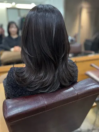 ミディアム 髪質改善✨艶髪✨ レイヤーカット 田畑のヘアスタイル