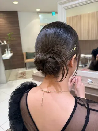 セミロング ヘアアレンジ 韓国ヘアメイク🎀/ 縮毛矯正✨山本媛香のヘアスタイル