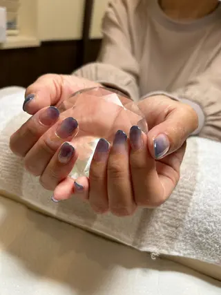 ネイル プライベートサロン ヴェール所属・上田 ゆいのネイルデザイン