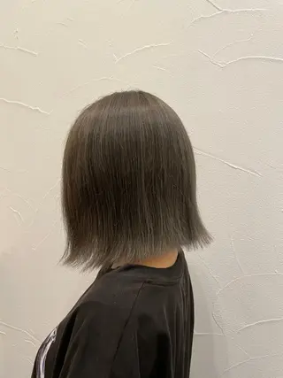 ミディアム カラー ✩𝐴𝑠ℎ 中目黒 浦野 遥‎✩*｡のヘアスタイル