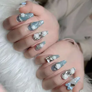ネイル Lumi Nailのネイルデザイン